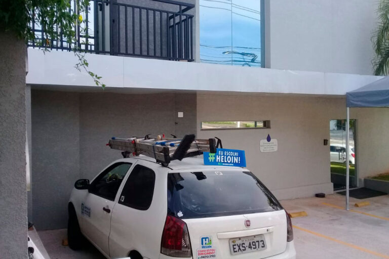 Dedetização em Estabelecimentos Comerciais em Dias Chuvosos
